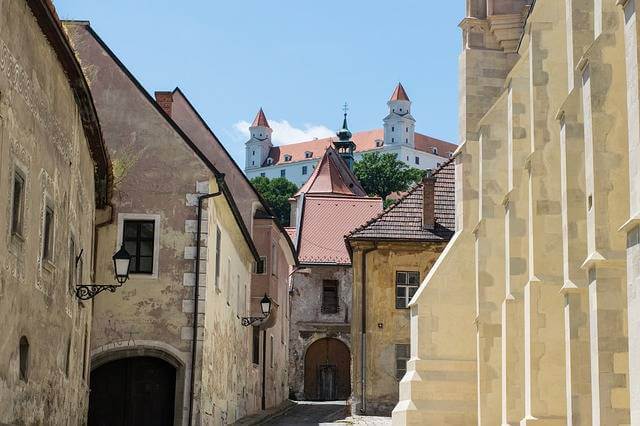 stare mesto hrad