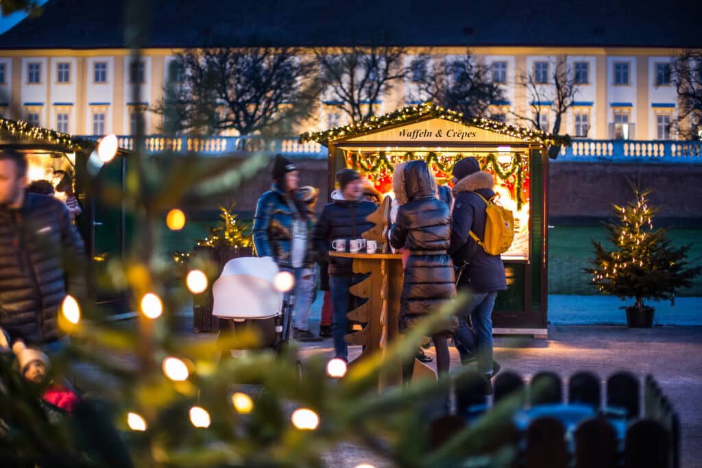 Weihnachtsmarkt Schloss Hof (c) SKB_Astrid Knie (18)